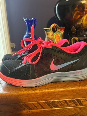 Nike Black Sneakers with Pink Accents and Blue Swoosh size 8